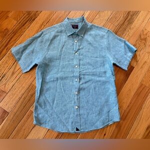 UNTUCKit Shirt Men’s Size M Light Blue 100% Linen Button Up Short Sleeve Shirt